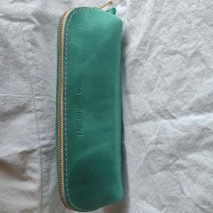 Portland Leather goods sidekick pouch in Reef